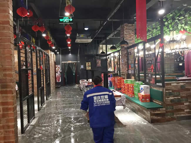 重慶市布爾牛排海鮮自助（秀山店）地面防滑施工